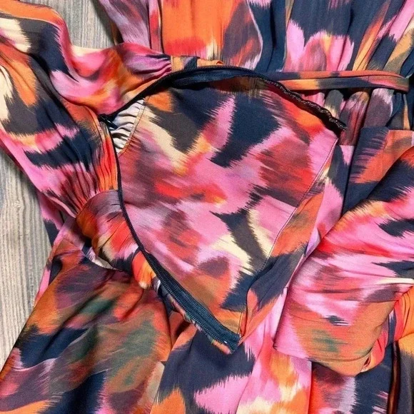 Tart Glenna Poly Satin Dress, Bromeliad Ikat, Size M - Picture 10 of 14